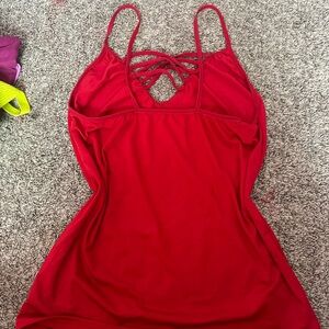 Red and blue tank tops with a V-neckline